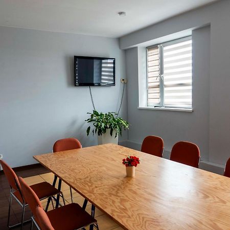 Hostel Sami Swoi Kutno Zewnętrze zdjęcie